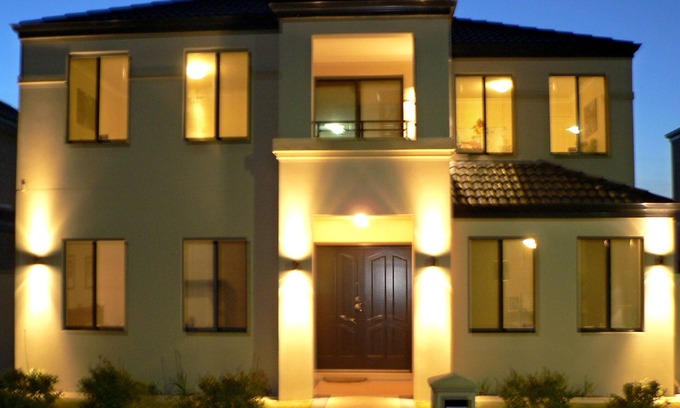 Stirling Cabin | Master retreat at Private Estate Near Perth CBD