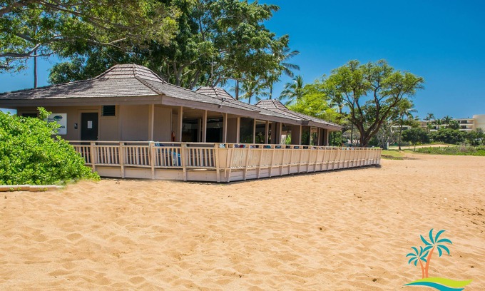 Kaanapali Condo | Maui's #1 KAANAPALI BEACH 4 BEDS, 1700 Sq feet D108