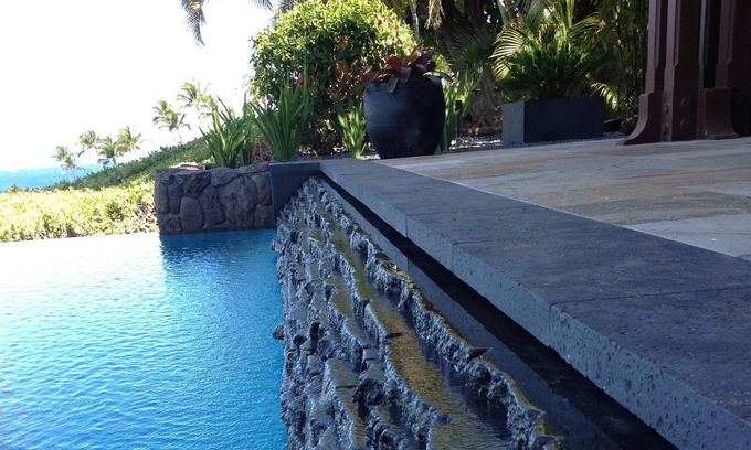 Kamuela Villa | MAUNA KEA VILLA #2 - WALK TO BEACH