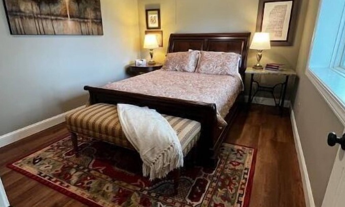 Starkville Apartment | Max's Place