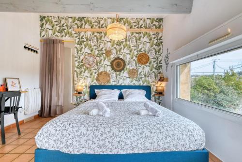 Couteron Apartment | MAYA l Studio l Super Wifi & Parking Gratuit l Vue Panoramique Sainte-Victoire