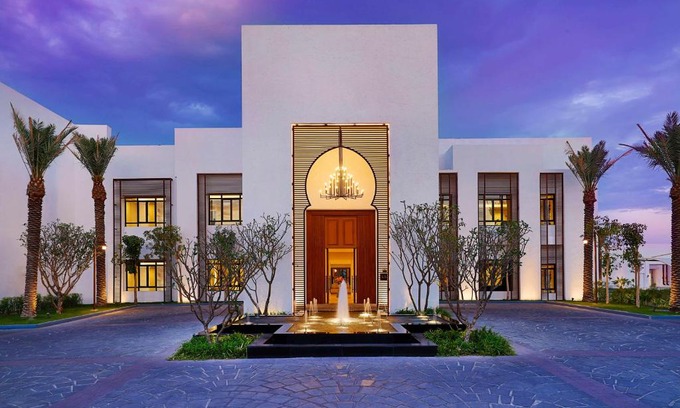 Doha Hotel | Maysan Doha, LXR Hotels & Resorts