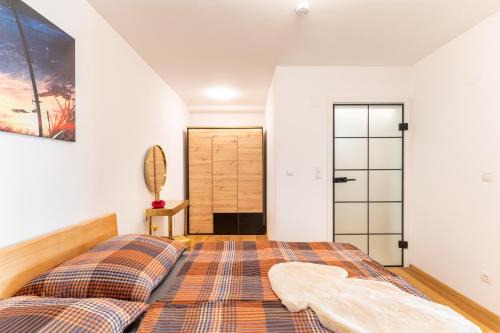 Dobl House | Mc Home Neues und sonniges Doppelhaus, Top 2 mit grossen Garten und E-Ladestation in Dobl bei Graz