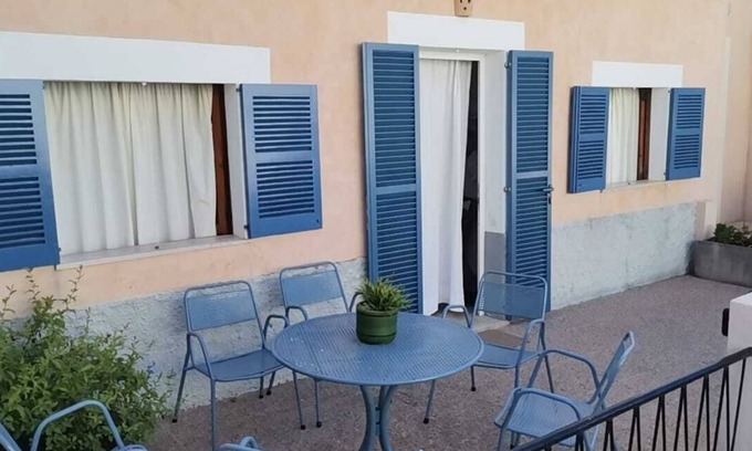 Port des Canonge House | Mediterranean style and color, tranquility and positive energy.