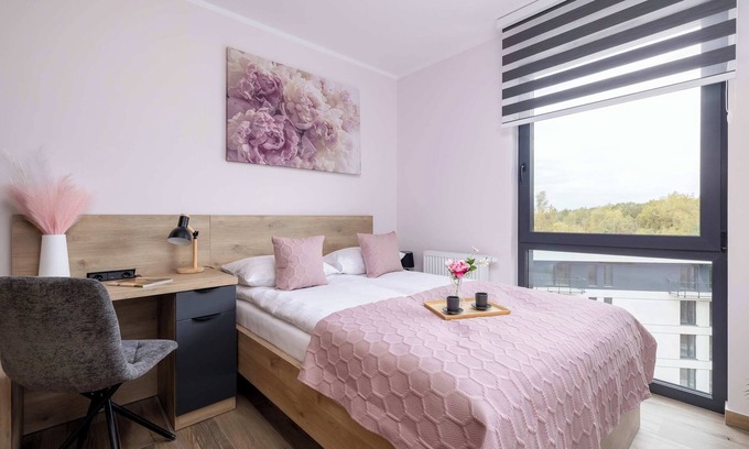 Katowice Apartment | Medyków 34 Katowice | Stylish Apartment with a Balcony | Ideal for Remote Work