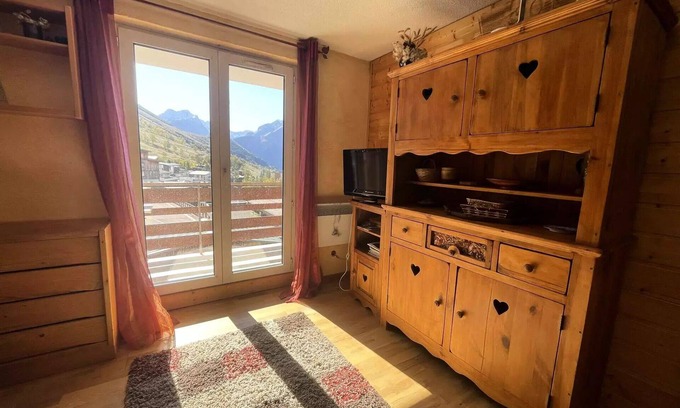 Mont-de-Lans Apartment | Meije Residence 10 - Door J3 - Coquet apartment in the Village 1800 in station LES 2 ALPES