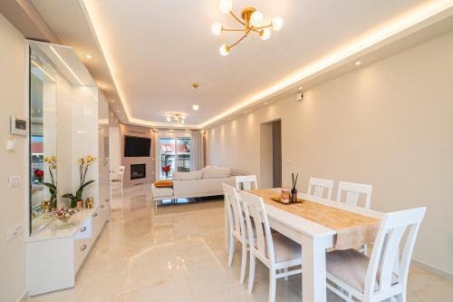 Karavomylos Apartment | Melina's apartments
