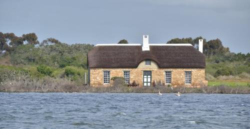 Overberg Ski Chalet | Melkkamer Vlei Cottage