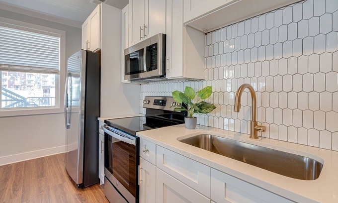 Melrose Cottage | Melrose Melody - 5 Mins to Broadway