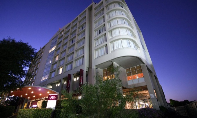 Rosehill Hotel | Mercure Sydney Parramatta