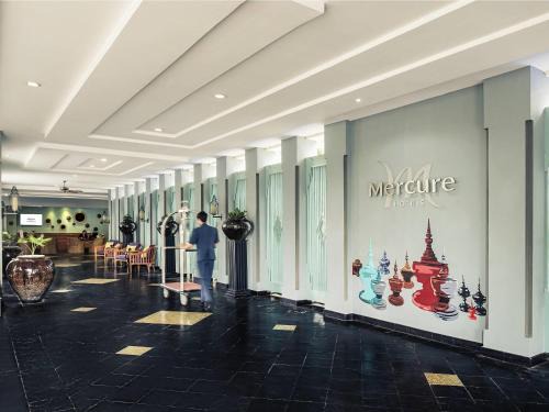 Yankin Township Hotel | Mercure Yangon Kaba Aye