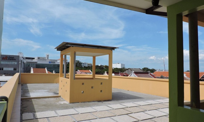 Historic George Town Hotel | Merlin Hotel