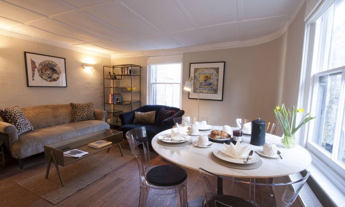 Rye Cottage | Merrythought Cottage - 2 bed, 2 bath cottage in the heart of Rye citadel