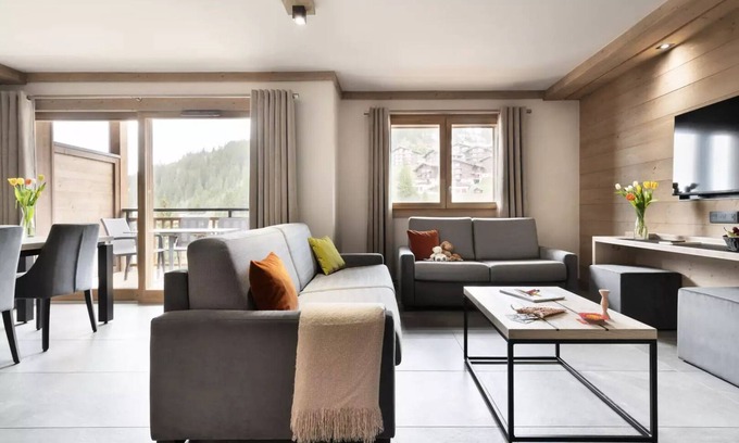 Manigod Apartment | MGM Hotels & Residences - Le Hameau de l'Ours Residence * - 4 Room Apartment 8 People Duplex
