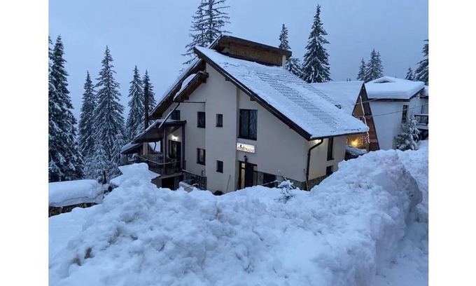 Chyne House | MichalaWE