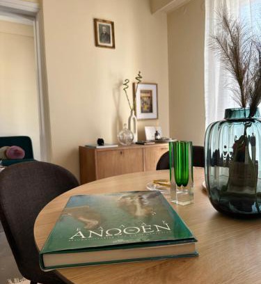 Nikaia Apartment | Midcentury Modern Apartment