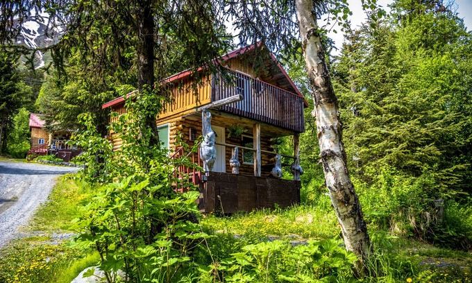 Moose Pass Cabin | Midnight Sun Log Cabins