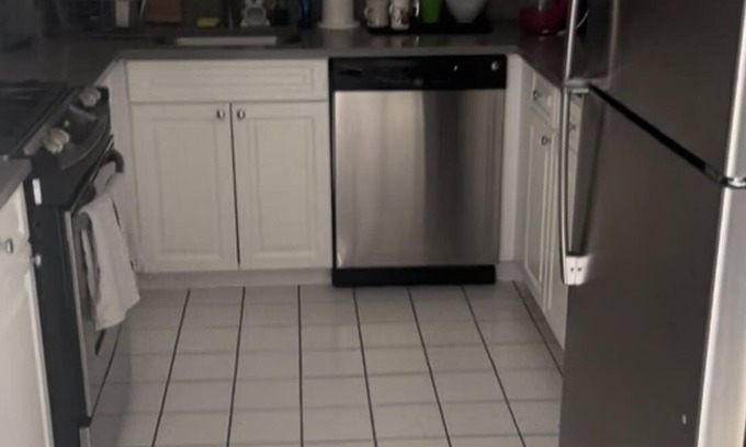 Sutton Place Condo | MIDTOWN EAST 2 bedroom 2 baths