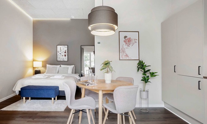 Vesterbro Apartment | Midtown Flat Summary: