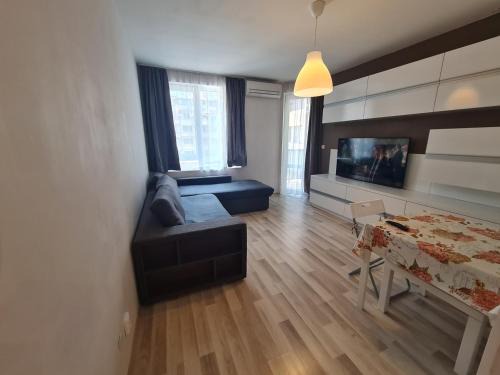 Varna Apartment | "Mir" cozy apt.