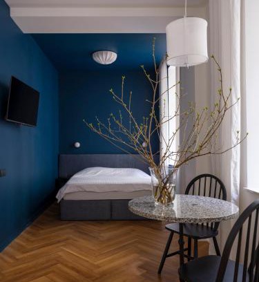 Centrs Apartment | MIRO Rooms Skolas - quiet chic, free parking, self check-in