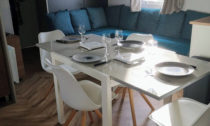 Saint-Hilaire-de-Riez RV Rental | Mobile Home '6 Pers Tout Confort' with Shared Pool and Private Terrace