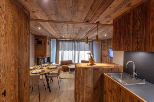 Megeve Apartment | Modern 2 bedroom apartment, close to ski lifts