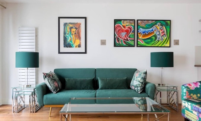 Cantelowes Apartment | Modern and large oasis flat in Camden with patio