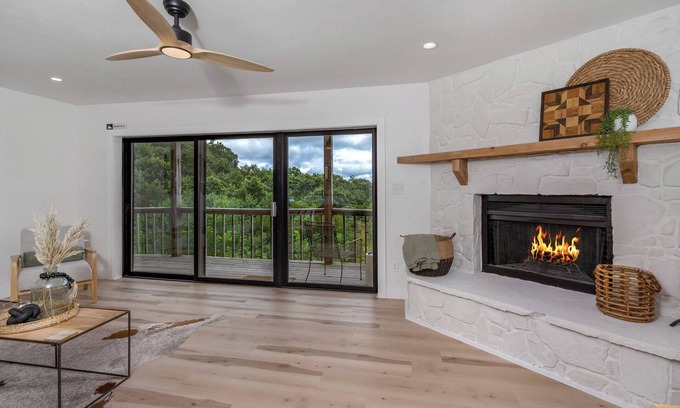 Seven Devils Condo | Modern condo located in the resort village of Seven Devils. Great views!