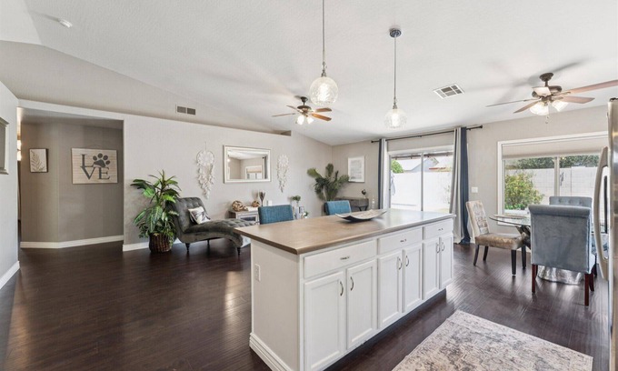 Castlegate House | Modern & Cozy House With Salt Pool & Baja Deck In San Tan Valley