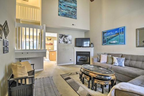 Greensboro House | Modern Greensboro Getaway with Patio about 7 Mi to Dwtn!