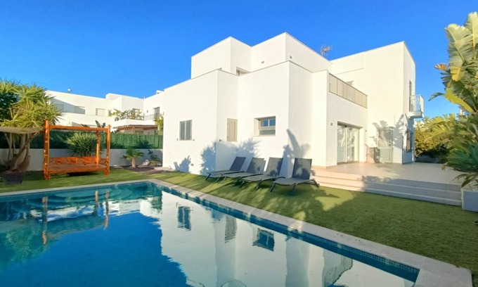 Can Ramon Villa | Modern house with private pool