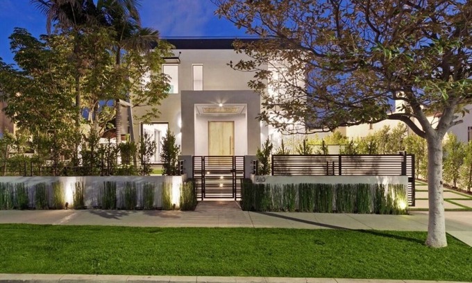 Melrose Villa | Modern Luxury Villa w/Rooftop