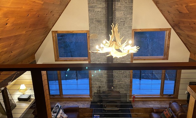 East Dorset House | Modern mountain home - Vermont Ski House close to Stratton