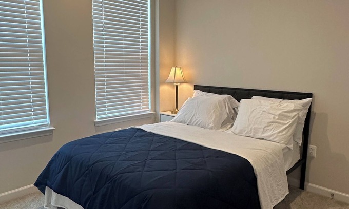 Pasadena House | Modern New Suite Close to US Capital and BWI Airport