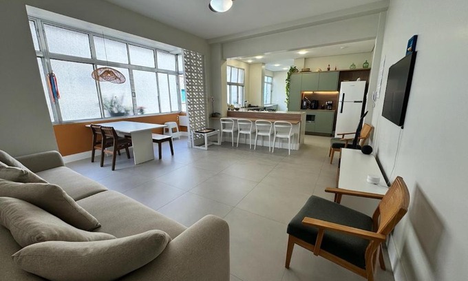 Aparecida Apartment | Modern, spacious with beach view!