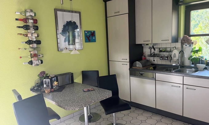 Losheim am See House | Modern vacation home surrounded by greenery