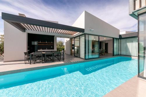 Kastelir Villa | Modern villa Ruzic with pool near Porec