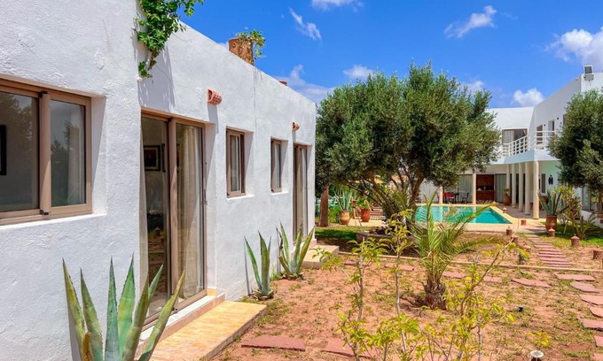 Ida Ougourd House | Mogador room - Swimming pool & breakfast