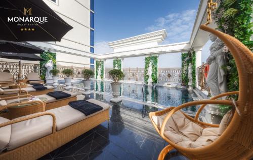 Son Tra Hotel | Monarque Hotel Danang