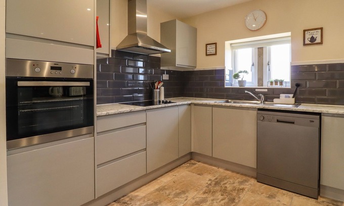 Barkisland Cottage | Moorbottom Stables