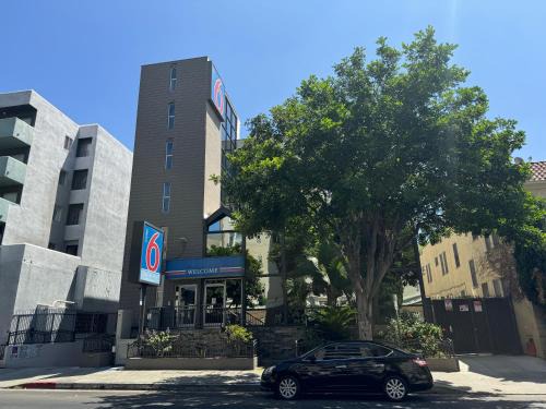 Hollywood Hotel | Motel 6 Hollywood