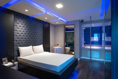 Caicaras Hotel | Motel Fantasy 3 (Adult Only)