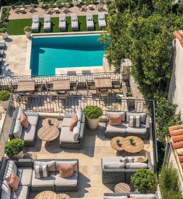 Mougins Town Centre Apartment | Mougins Luxury Retreats