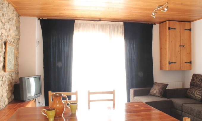 Sort Apartment | Mountain apartment