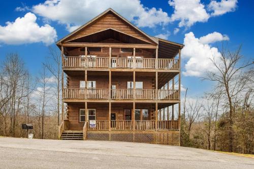 Sevierville House | Mountain Breeze