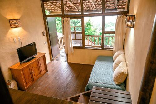Praia Grande Ski Chalet | Mountain Chalet: Nature and comfort in Ilhabela