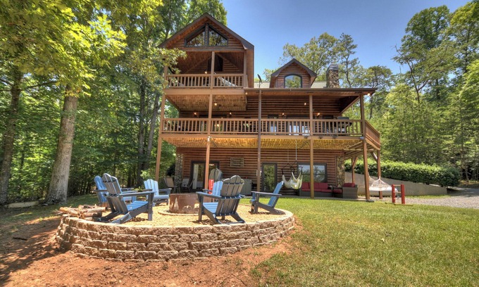 My Mountain Cabin | Mountain Gypsy, Hot Tub, Games Indoor/Outdoor