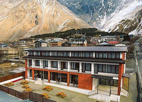 Gergeti Hotel | Mountain House Kazbegi