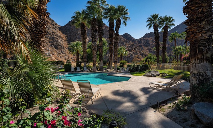 Indian Wells Condo | Mountain Side Condo With Majestic Views